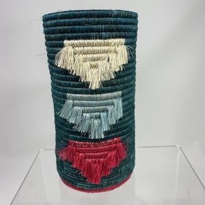 Hand Woven African Green Sisal Grass Vase Basket Rwanda Wine Holder 8 1/4" Tall